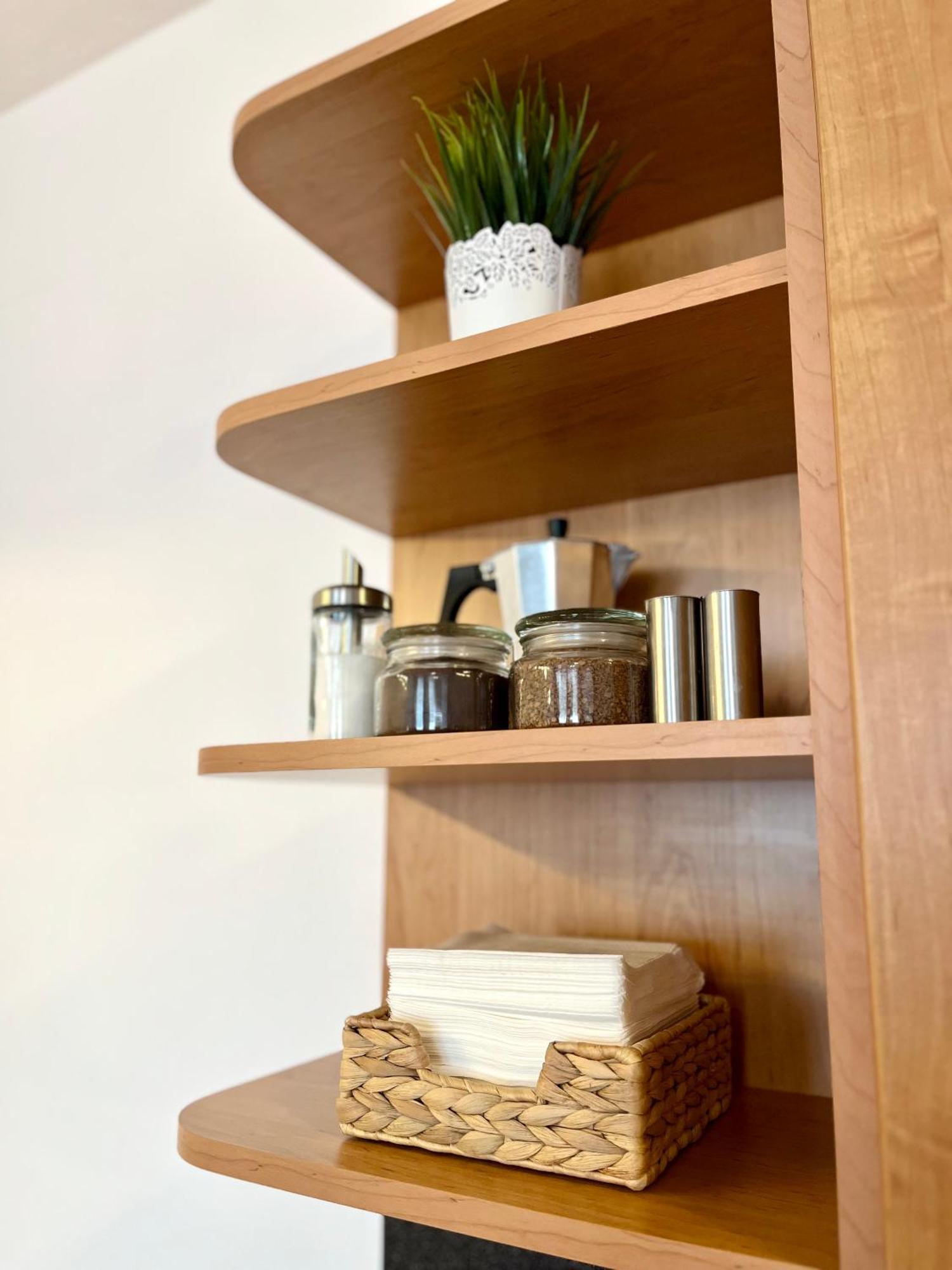 Apartment Tina - Old Town, Ac, Free Private Parking Bratislava Extérieur photo